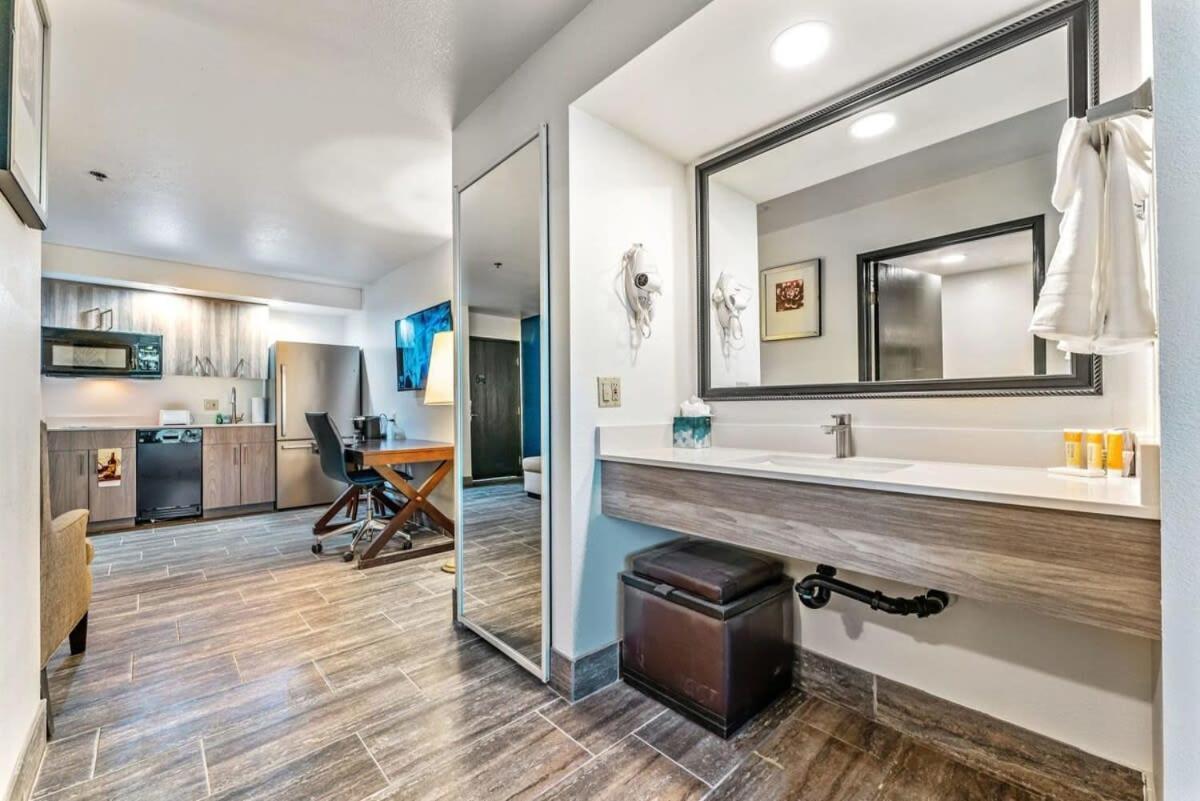 Tempe Studio Apartment 2 Екстериор снимка