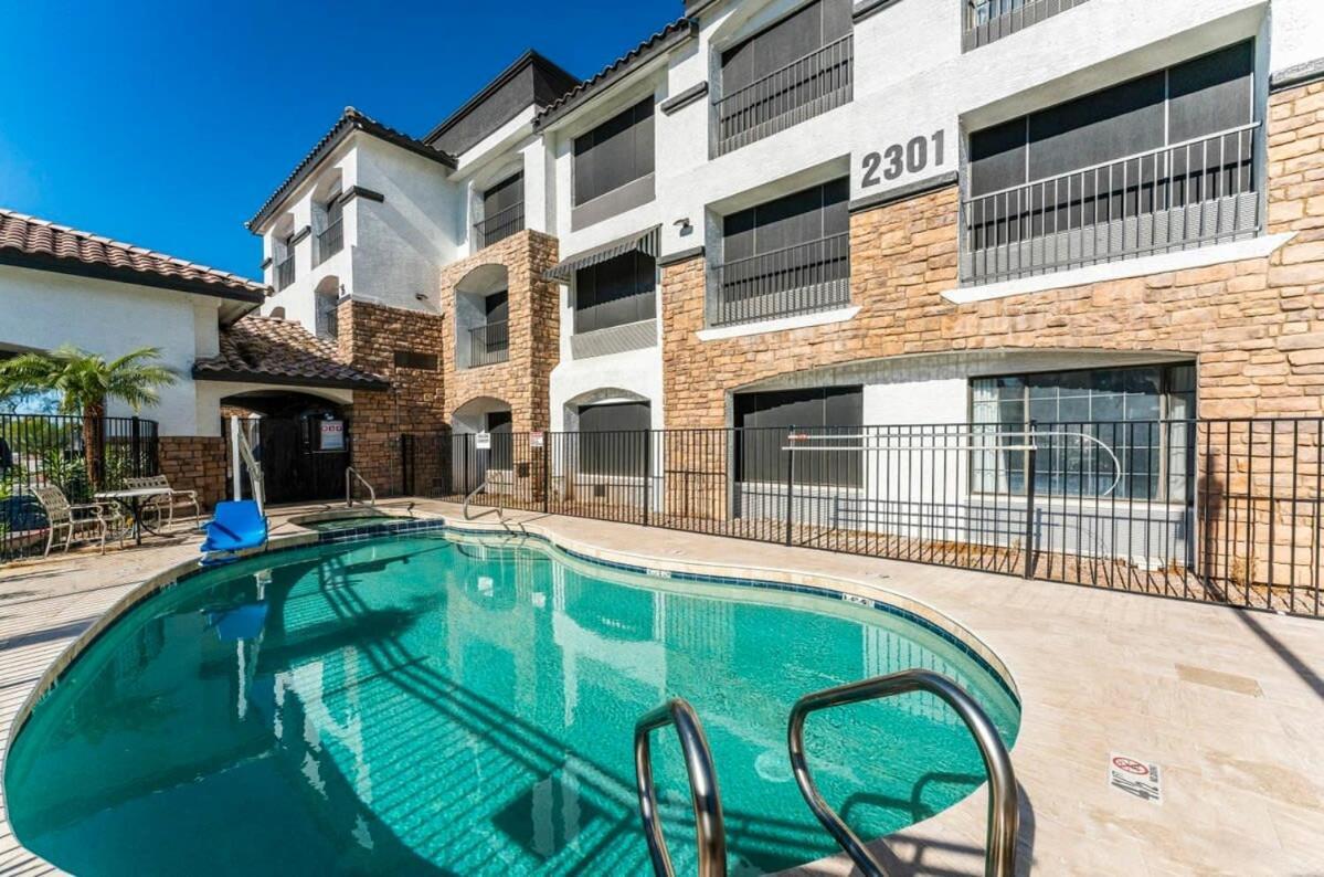 Tempe Studio Apartment 2 Екстериор снимка